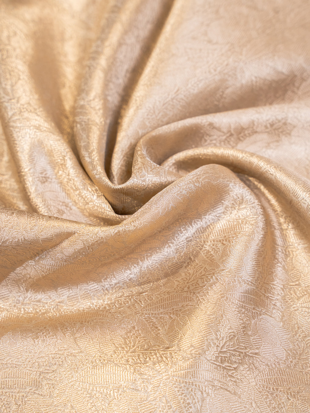 Ecru Tissue Organza Saree with Floral Motifs and Kanjivaram Border