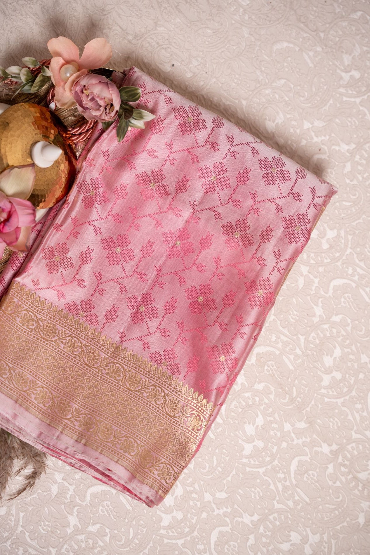 Pink Jamdani Pattern Mushru Silk Saree