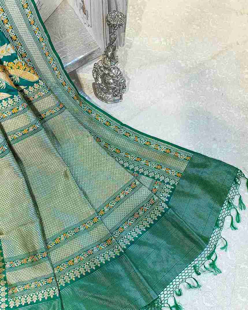 Handwoven Green Banarasi Pure Silk Saree with Meenakari Floral Jaal