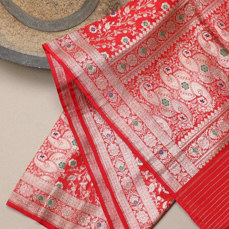 Handwoven Red Banarasi Silk Dupatta - WeaveinIndia