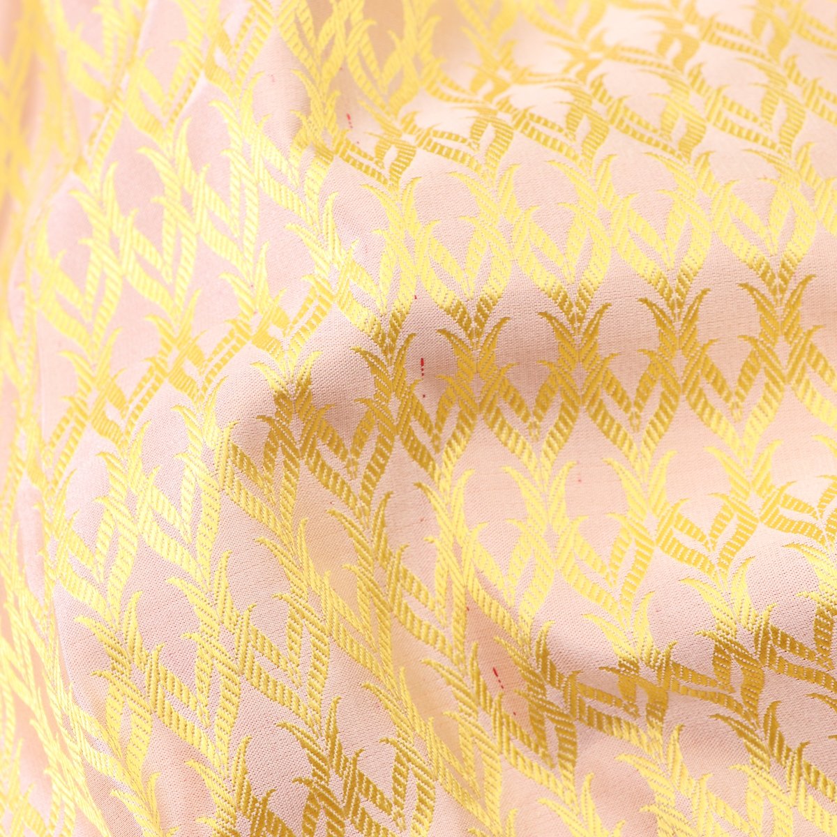Handwoven Baby Pink Banarasi Silk Sari - WIIBT0099 - Fabric View