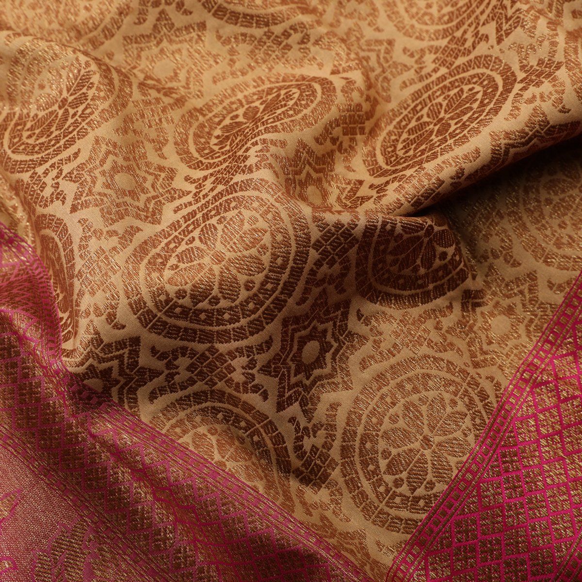 Handwoven Ecru and Pink Banarasi Silk Sari - WIISHNIKARIDNAM030 - Fabric View