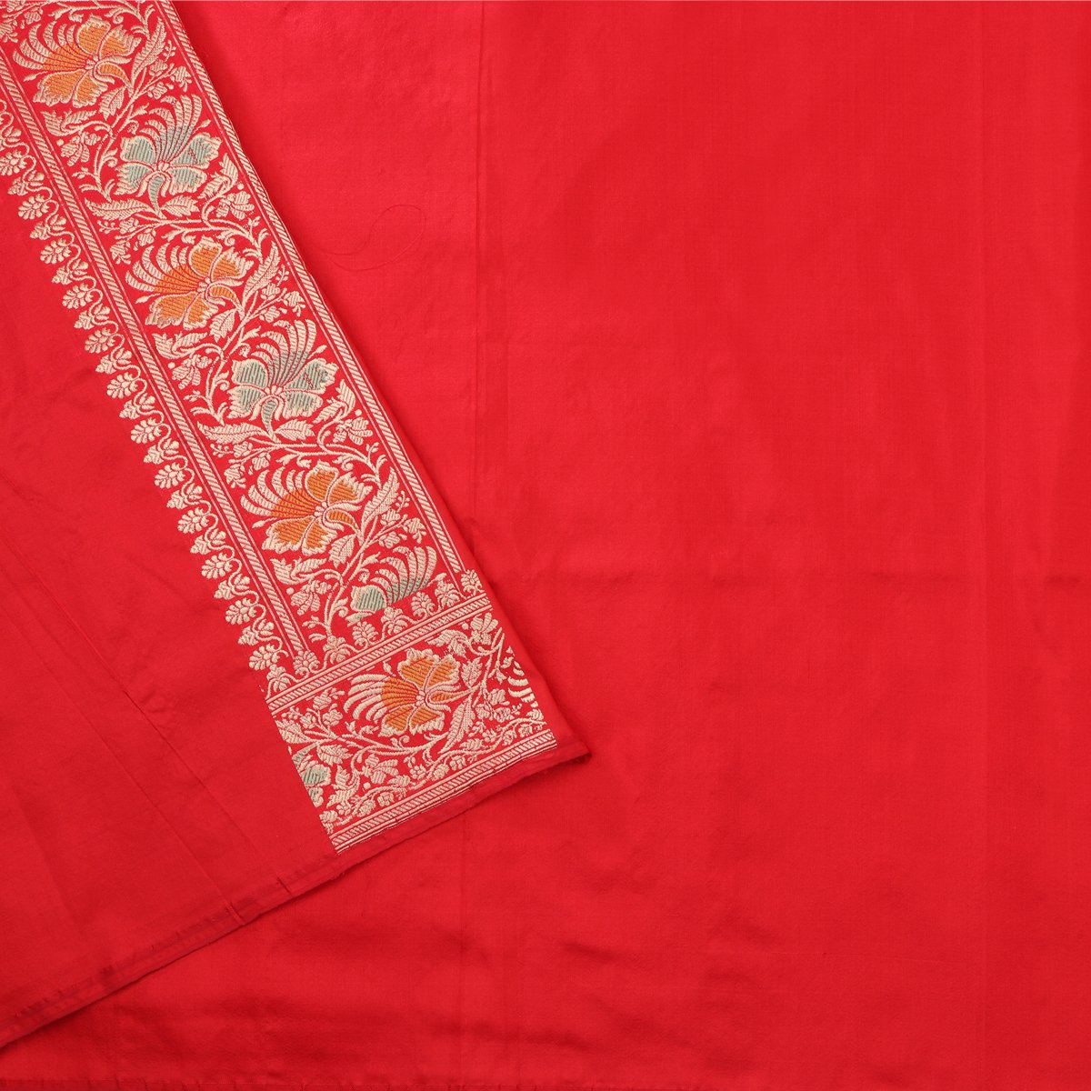Handwoven Sindoori Red Keriya Banarasi Silk Sari - WIIBT0085 - Blouse View