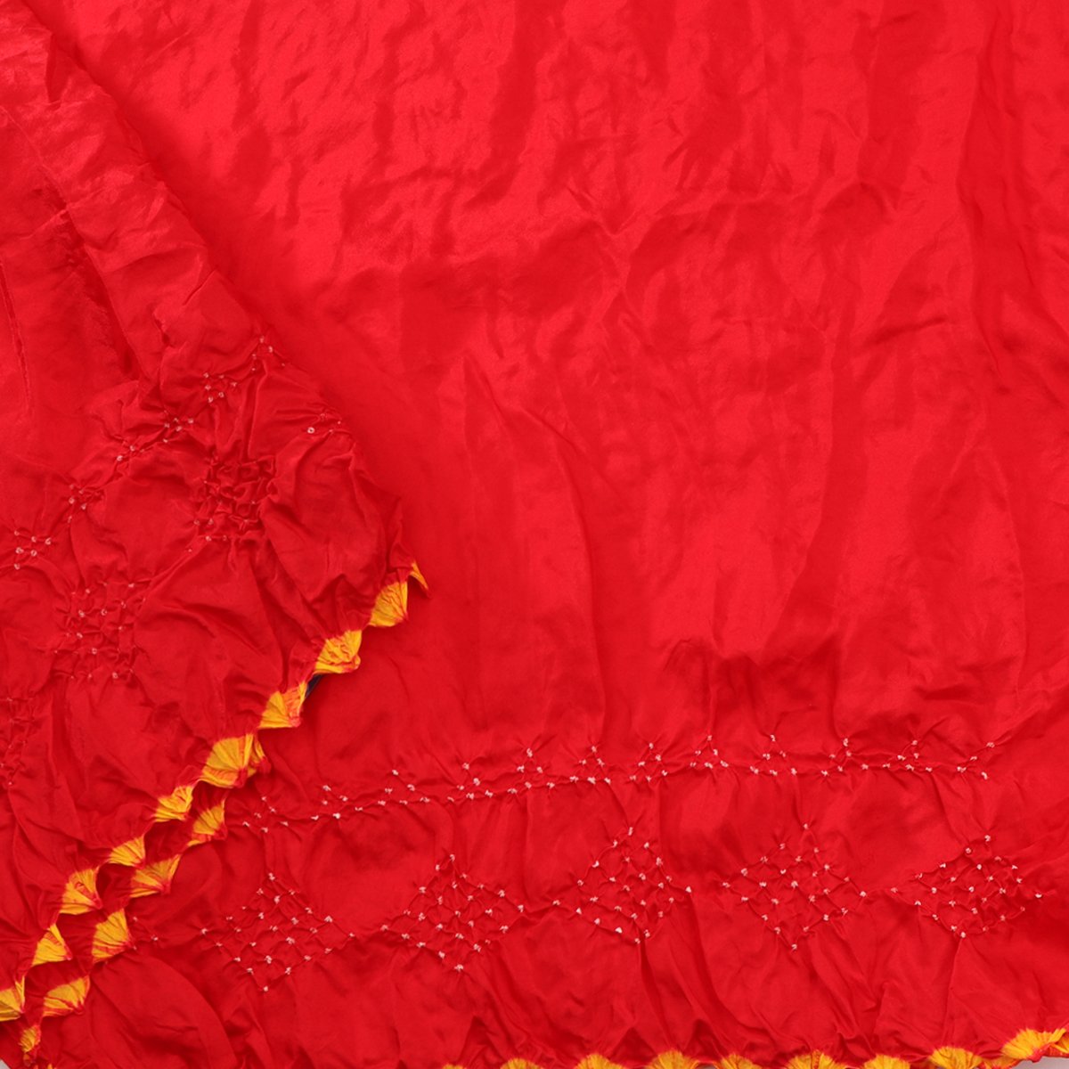 Handwoven Tomato Red Bandhani Habutai Silk Sari - WIIAJB268 121(2) - Blouse View