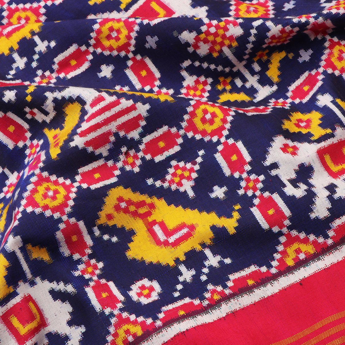 Handwoven Navy Blue Nari-Kunjar 4 Figure Motif Patan Patola Ikat Sari - WIITNKP001 - Fabric View 2