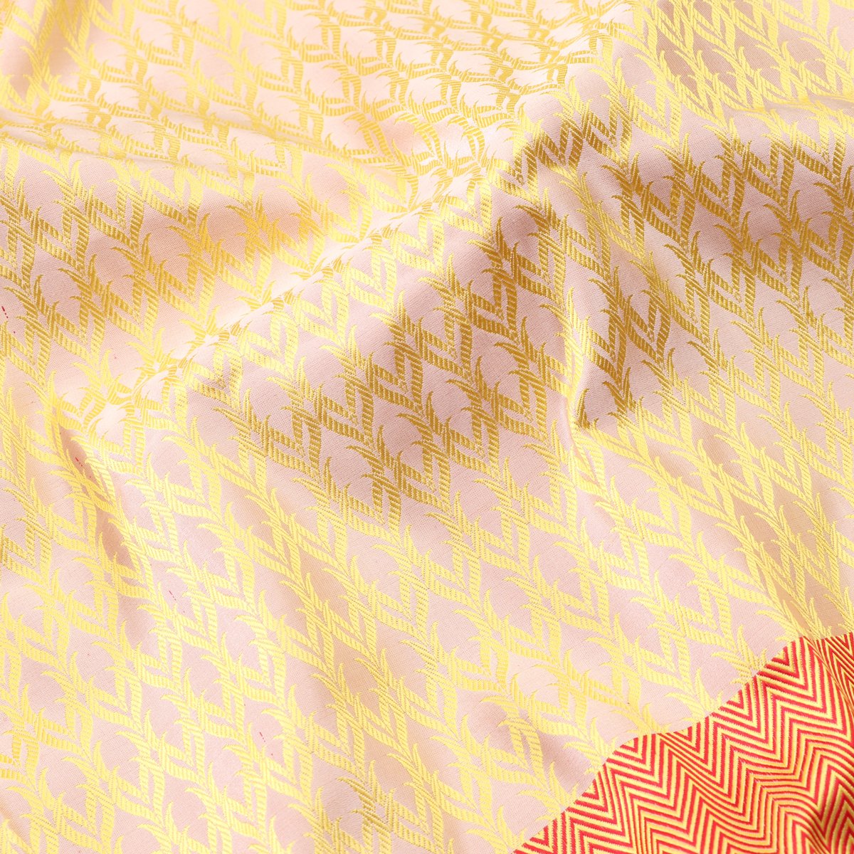 Handwoven Baby Pink Banarasi Silk Sari - WIIBT0099 - Design View