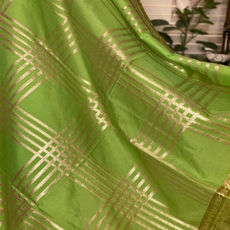 Parrot Green Banarasi Dupatta - WeaveinIndia