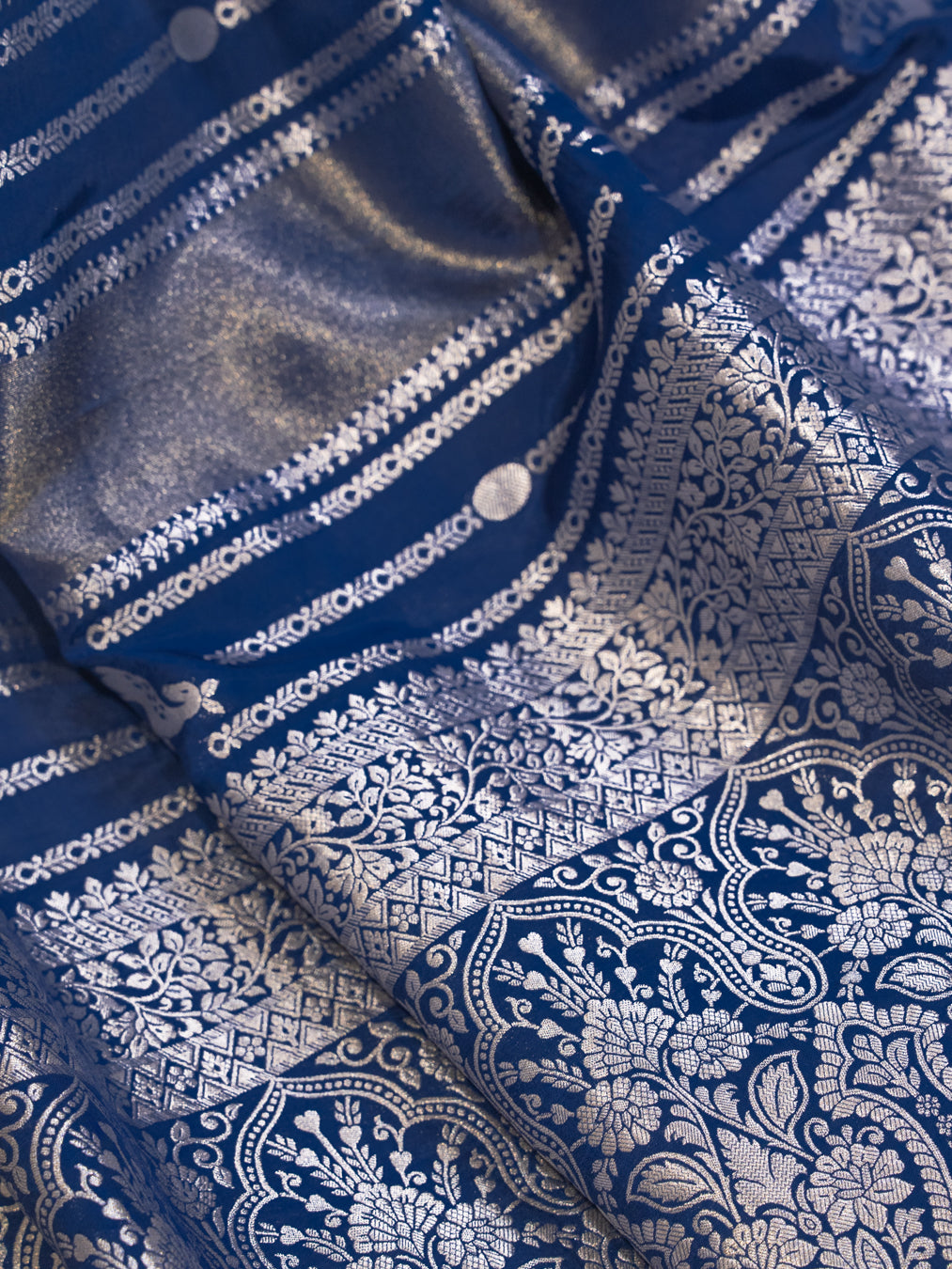 Midnight Blue Handwoven Banarasi Deer Motif Pure Silk Tissue Saree