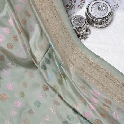 Pastel Pista Green Handwoven Banarasi Raangkat Saree
