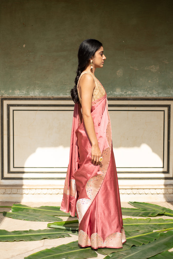 Coral Pink Zari Woven Banarasi Silk Saree - Shaaola.com