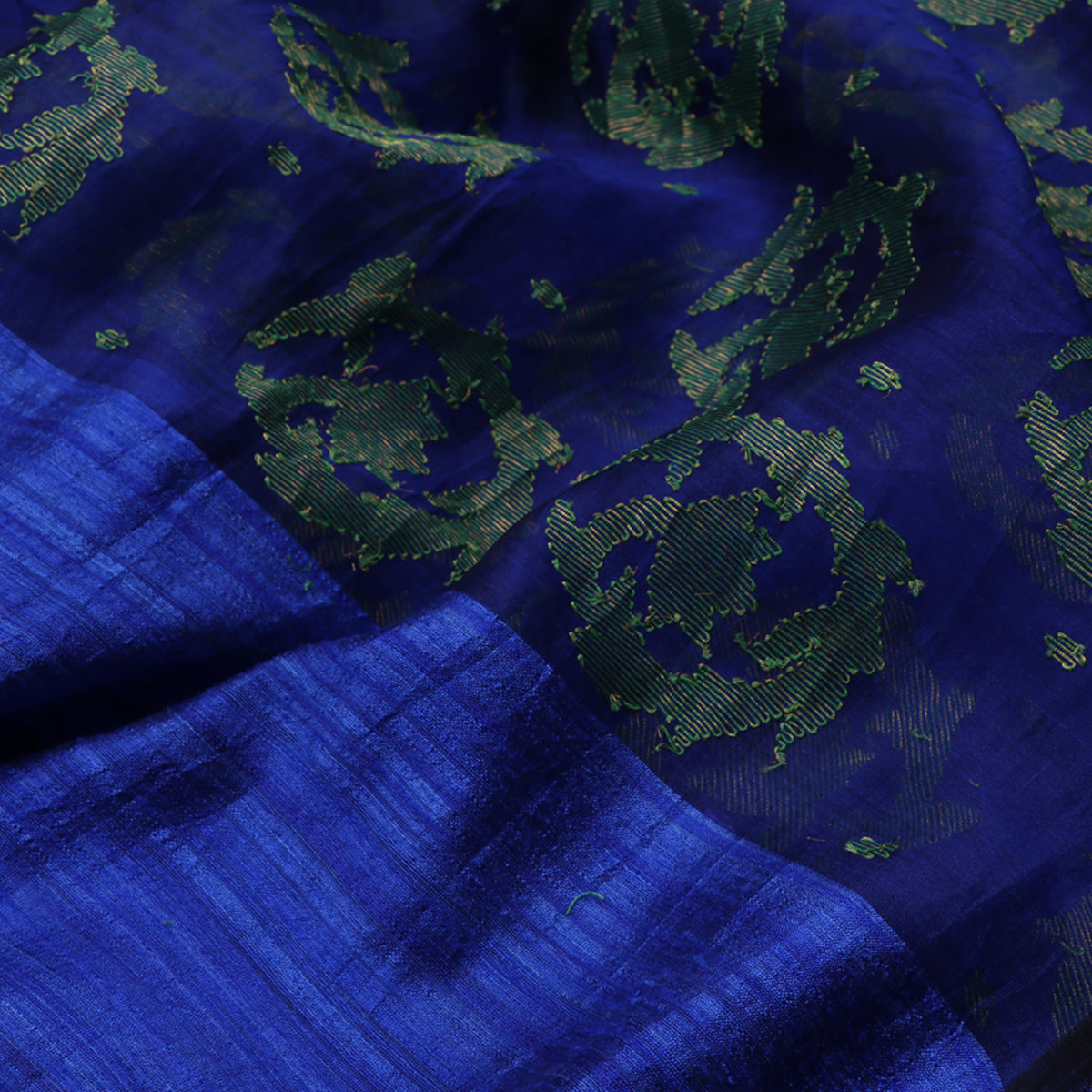 Handwoven Royal Blue Matka Silk Bailou Sari  - WIIARIDNAM039 - Fabric View