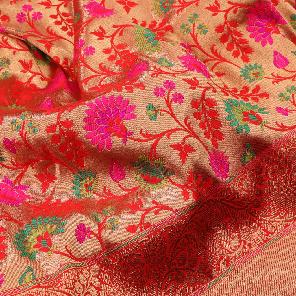 Handwoven Chilli Red Paithani Sari - WIISHNIKARIDNAM0080 - Fabric View