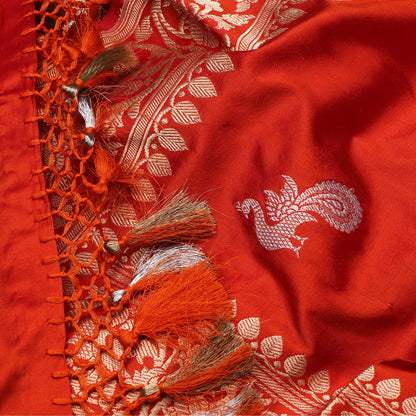 Handwoven Red Banarasi Katan Silk In Pure Gold Zari Dupatta - WIIBT0071 - Fabric View