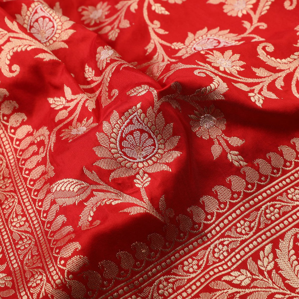 Handwoven Chilli Red Banarasi Silk Sari - PREBAN002 - Fabric View