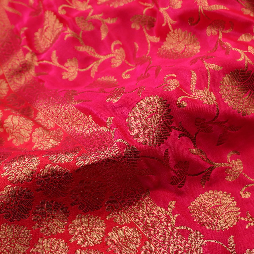 Handwoven Cherry Red Banarasi Silk Sari  - WIISHNIKARIDNAM0087 - Fabric View