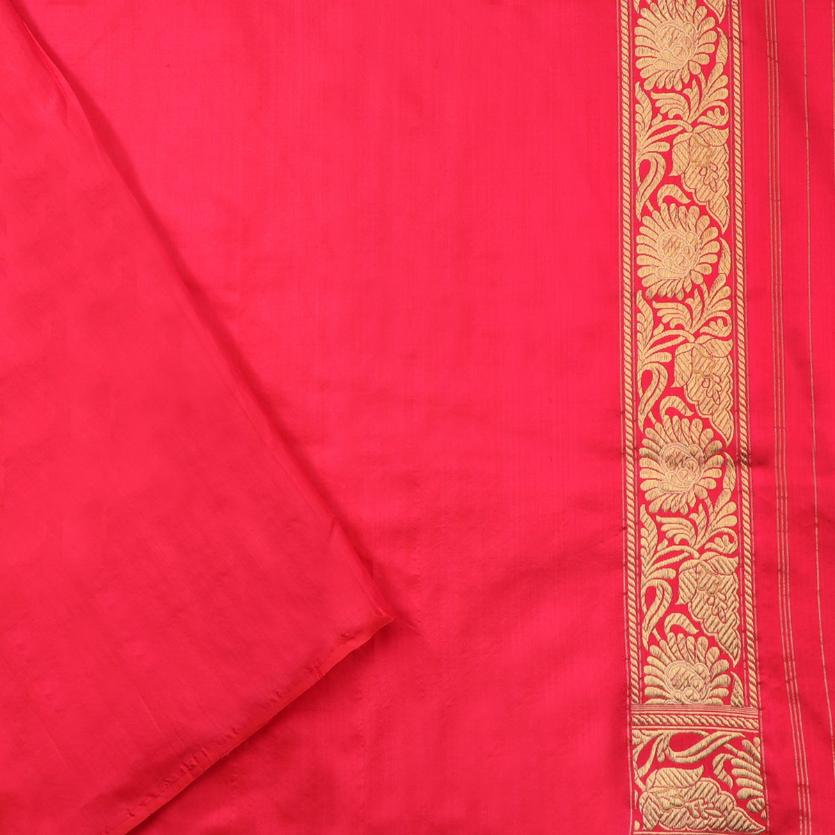 Handwoven Vermilion Red Banarasi Silk Sari - WIISHNIKARIDNAM0063 - Blouse View
