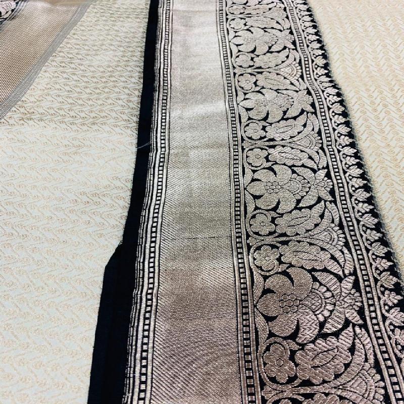 White Banarasi Silk Saree - WeaveinIndia