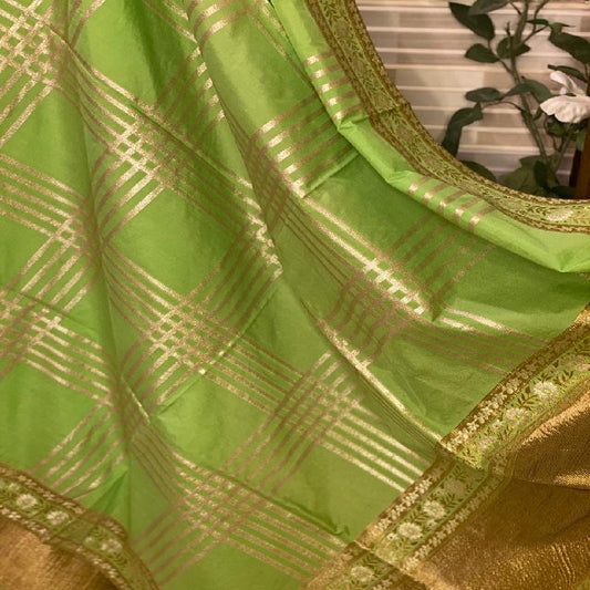 Parrot Green Banarasi Dupatta - WeaveinIndia