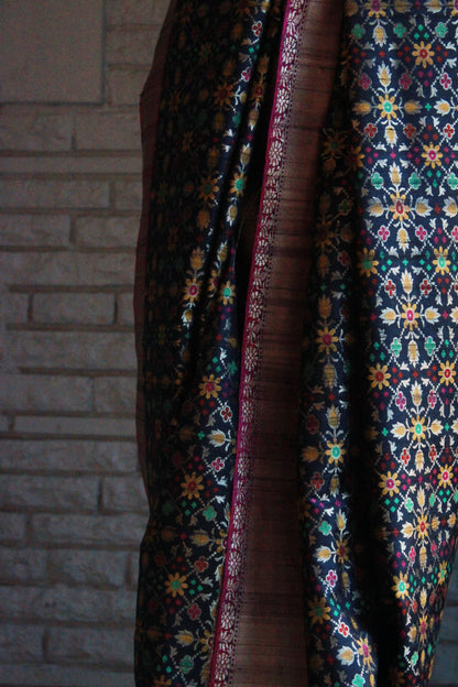 Handwoven Black Banarasi Patola Silk Sari - WeaveinIndia,  - Sari, WeaveinIndia - WeaveinIndia 
