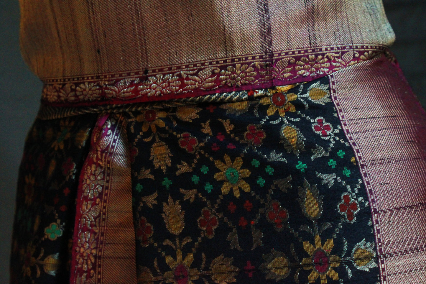 Handwoven Black Banarasi Patola Silk Sari - WeaveinIndia,  - Sari, WeaveinIndia - WeaveinIndia 