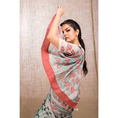 Blush Tropical Pichwai Sari - WIIAKALICO SS09 - View 4
