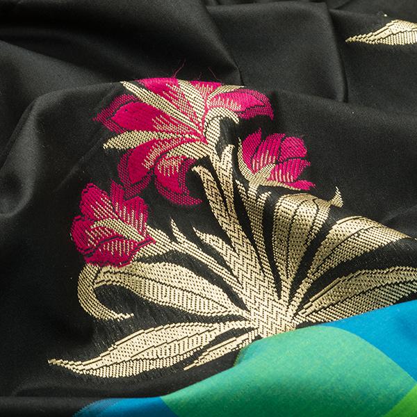 HANDWOVEN BLACK BANARASI SILK SARI-WIISHNIKARIDNAM0173- Fabric View 2